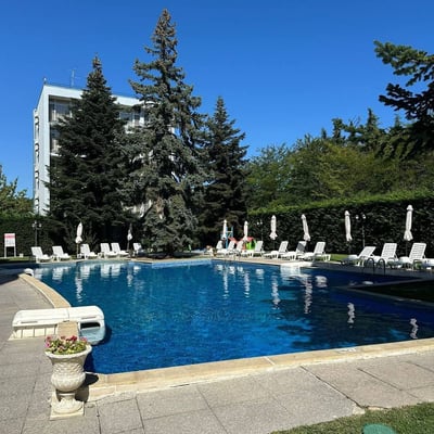 Alquiler de un apartamento amueblado de 2 habitaciones en un distrito prestigioso, Varna, Bulgaria